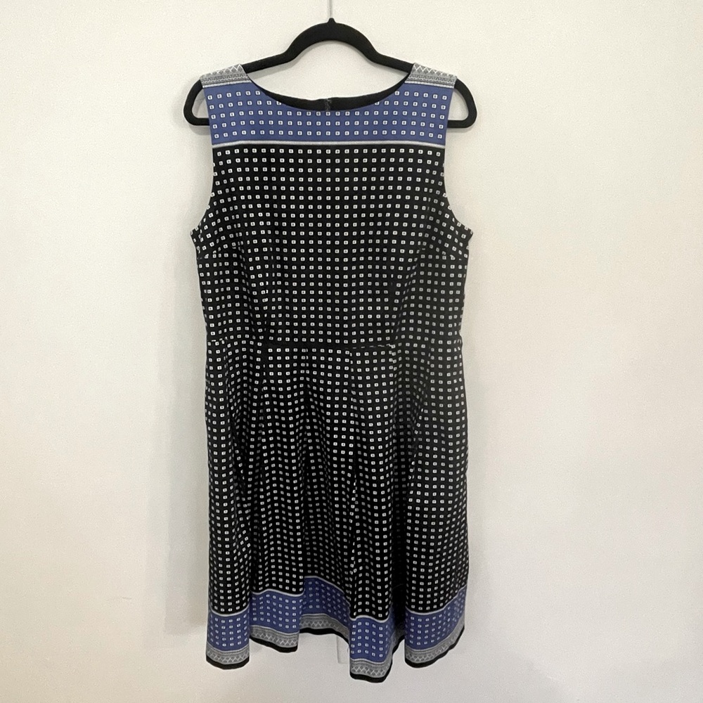 Talbots Dress Black Blue Geo Print Fit Sleeveless w Pockets Women's Size 14
